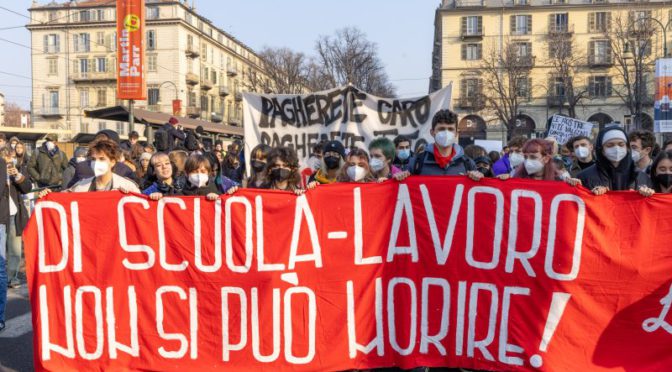 Associazione LABOUR: “Alternanza Scuola-Lavoro, la Legge va Cancellata”